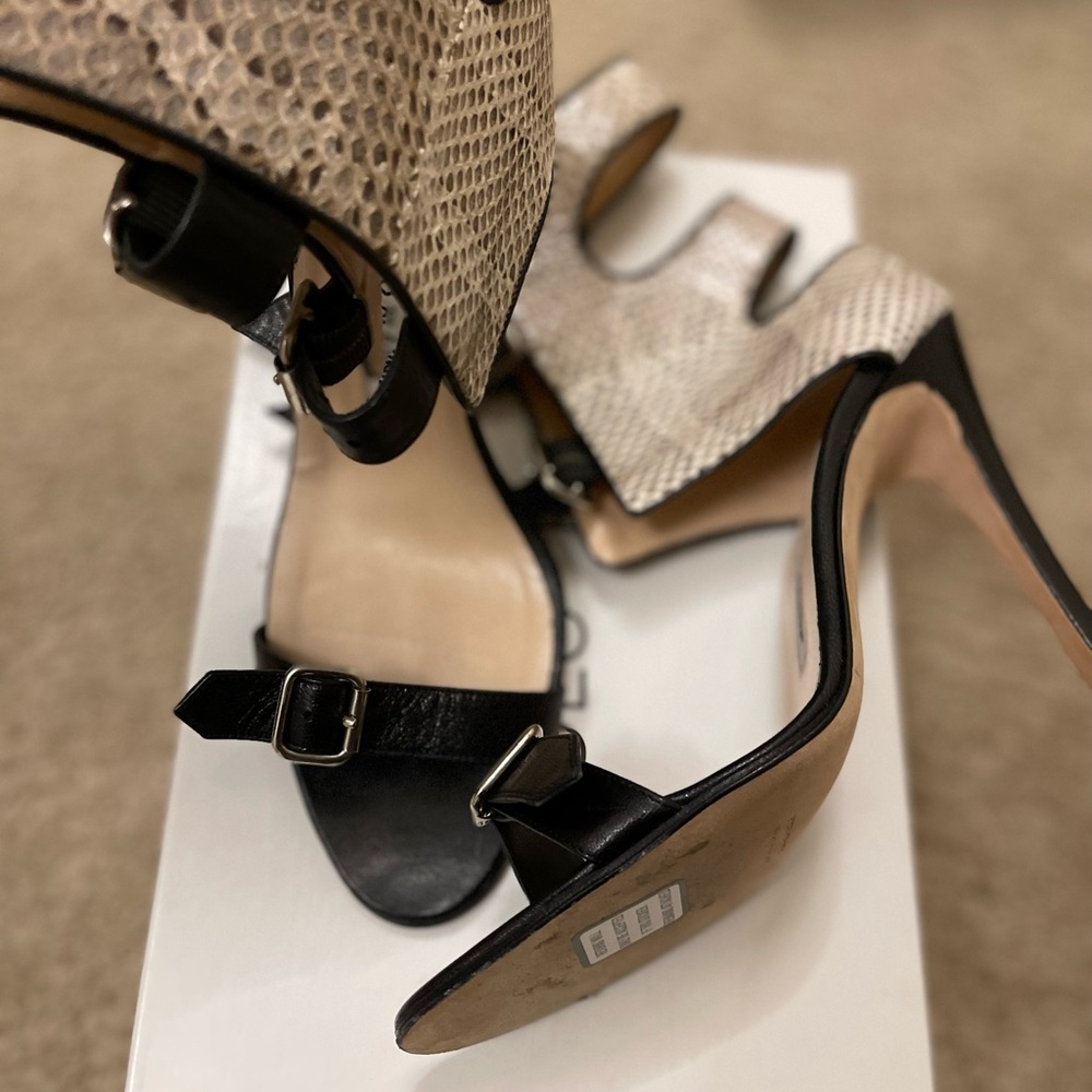 Manolo Blahnik Black and Cream Stiletto Heels